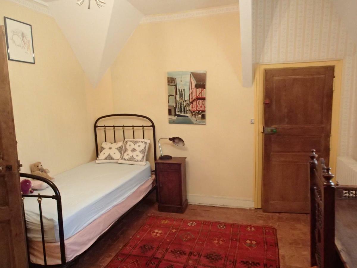 Loué France Petit Chateau מראה חיצוני תמונה
